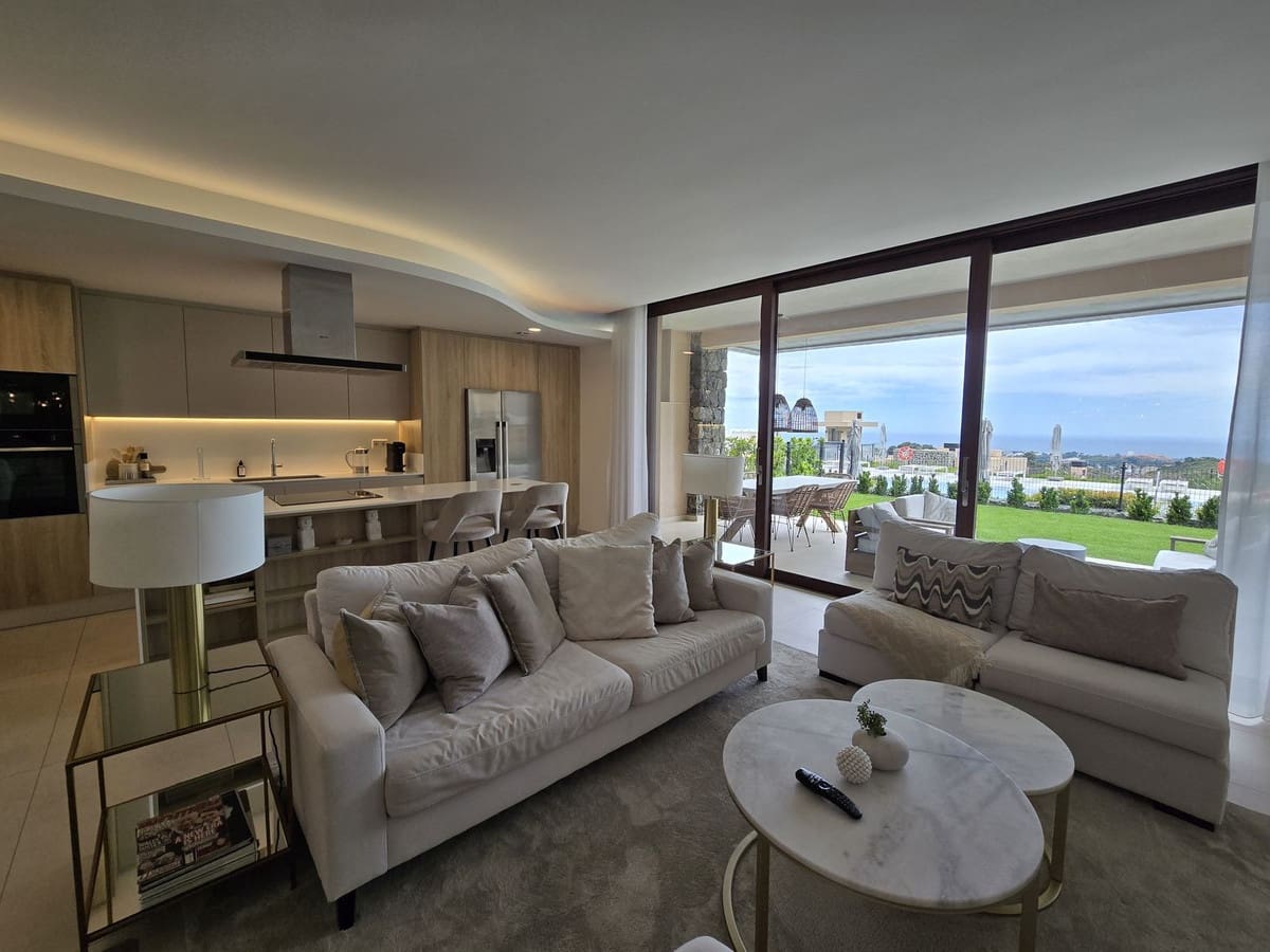 3 soveværelse Lejlighed til salg i Benahavis - € 1.299.000 (Ref: 9614183)