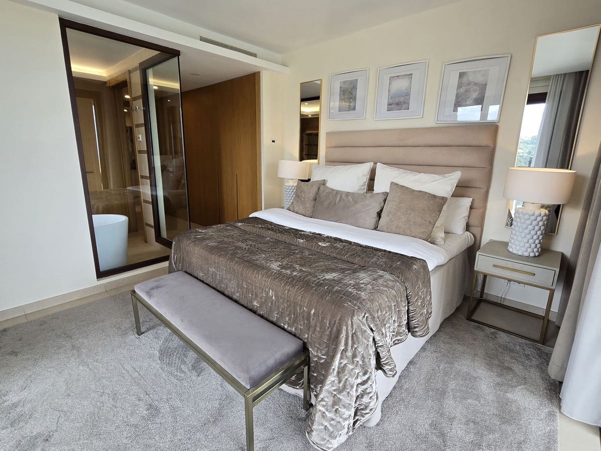 3 soveværelse Lejlighed til salg i Benahavis - € 1.299.000 (Ref: 9614183)