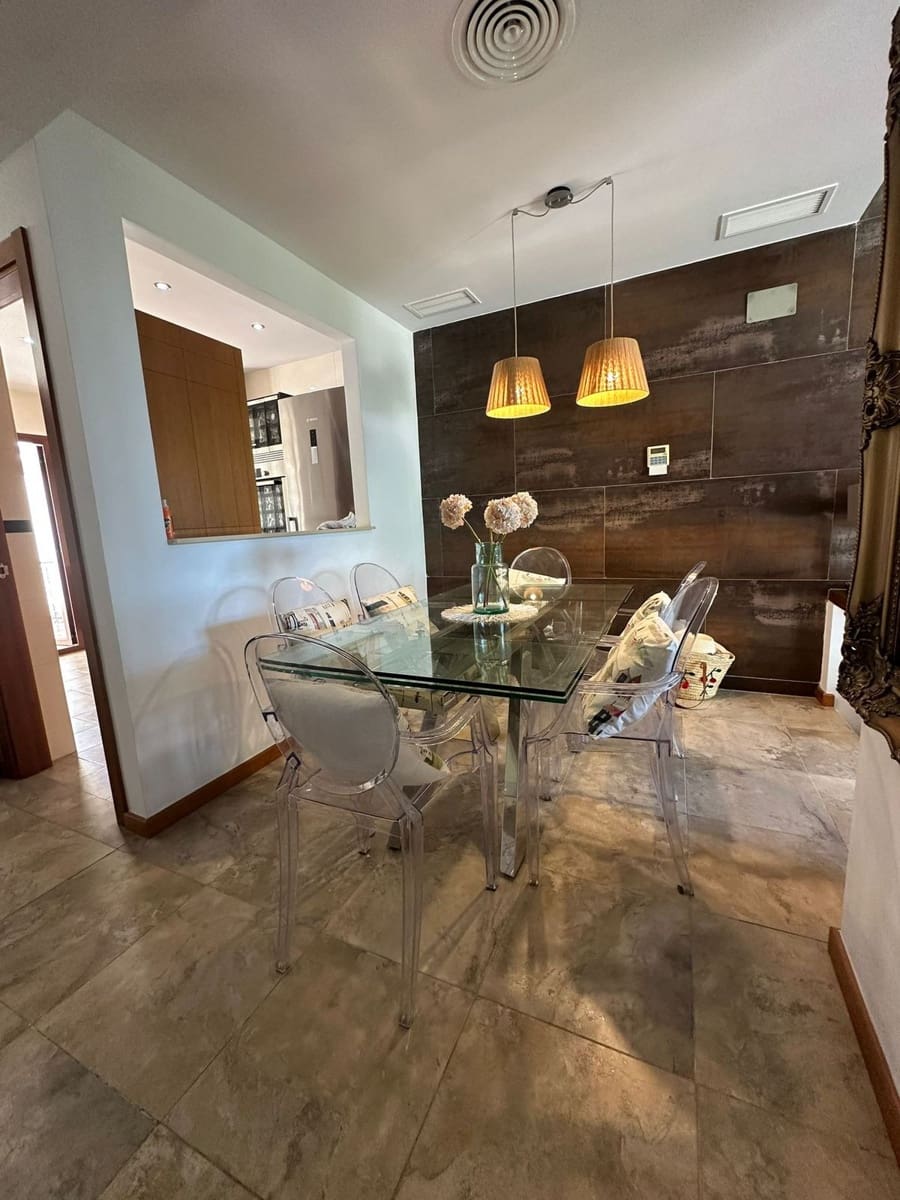 3 quarto Casa em Banda para venda em New Golden Mile - 485 000 € (Ref: 9614184)