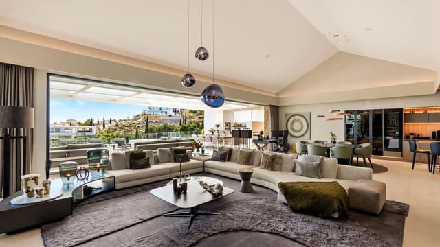 5 bedroom Villa for sale in Benahavís pueblo, Benahavís with garage - € 6,250,000 (Ref: 9614185)