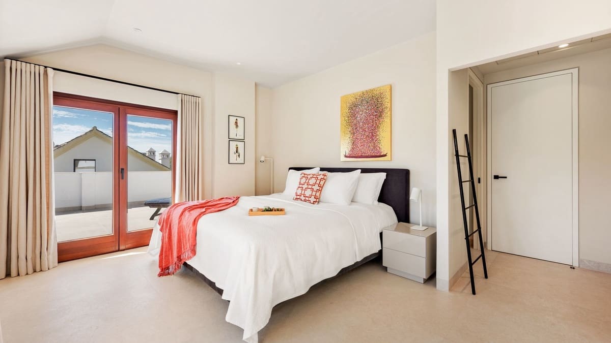 4 sypialnia Apartament na sprzedaż w Golden Mile - 2 995 000 € (Ref: 9614186)