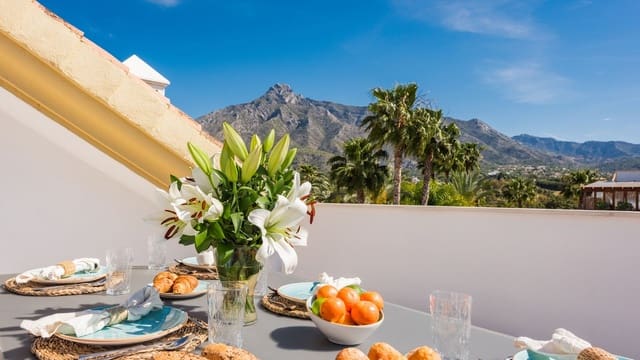 4 soveværelse Lejlighed til salg i Golden Mile, Marbella - € 2.995.000 (Ref: 9614186)