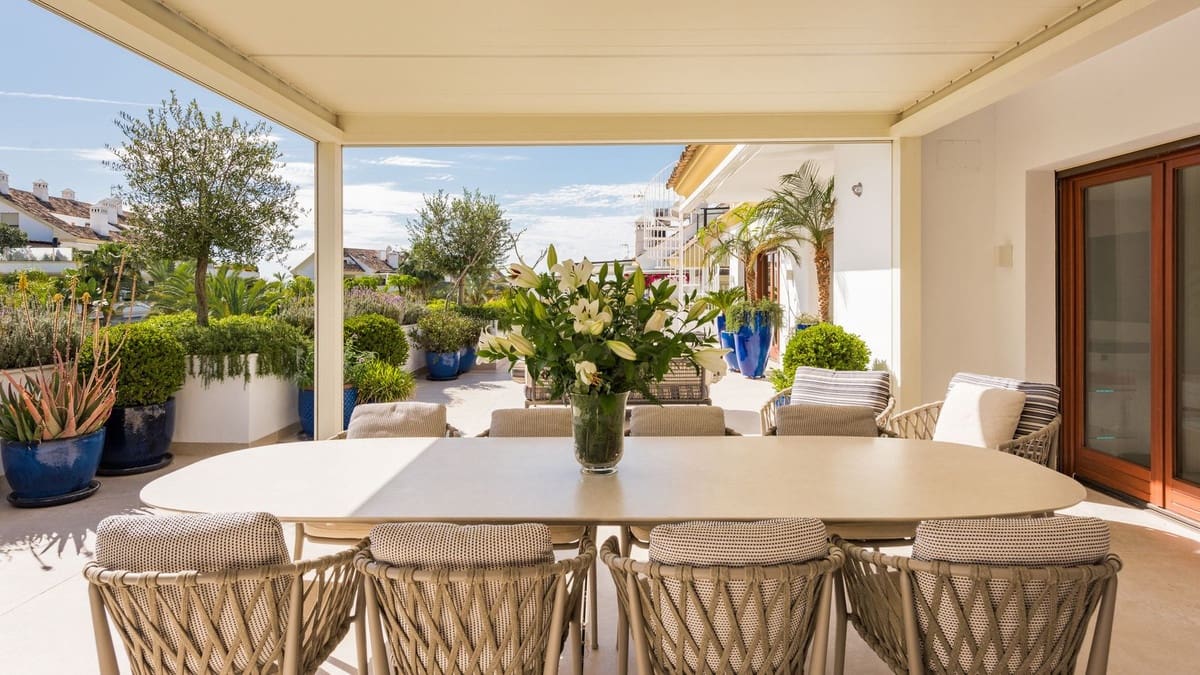 4 soveværelse Lejlighed til salg i Golden Mile - € 2.995.000 (Ref: 9614186)