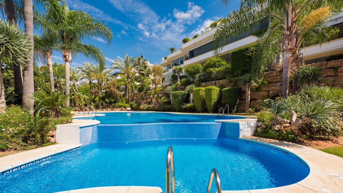 4 soveværelse Lejlighed til salg i Golden Mile - € 2.995.000 (Ref: 9614186)