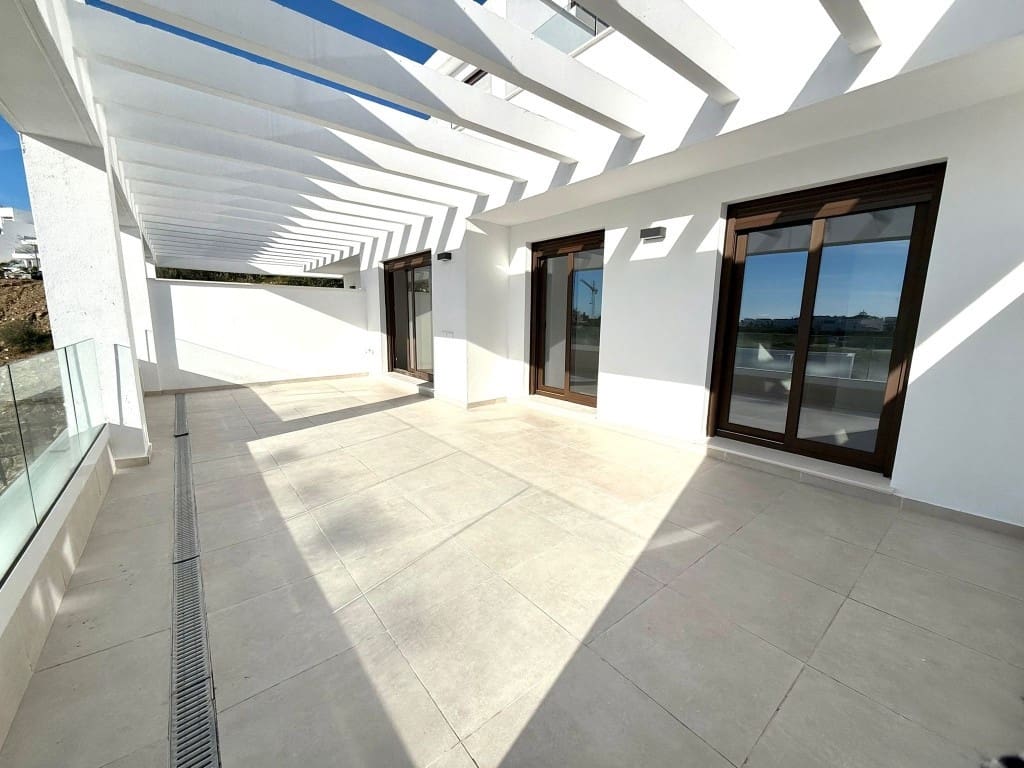 2 makuuhuone Huoneisto myytävänä paikassa Estepona - 460 000 € (Ref: 9626520)