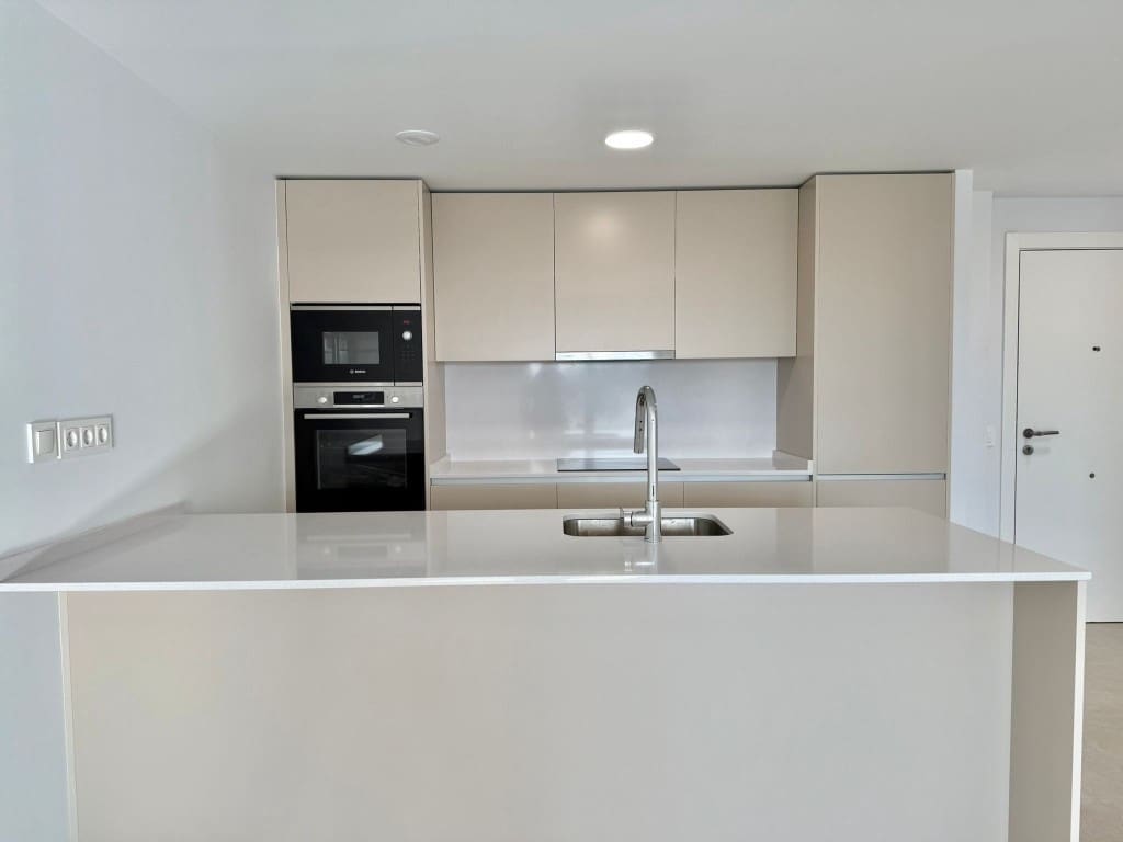 2 soveværelse Lejlighed til salg i Estepona - € 460.000 (Ref: 9626520)