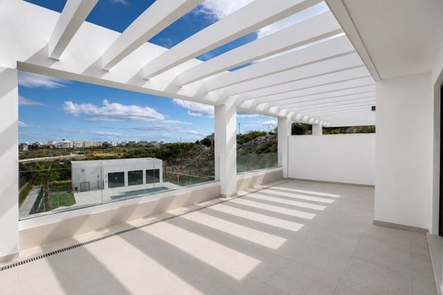 Apartamento de 2 habitaciones en Estepona en venta - 525.000 € (Ref: 9626520)