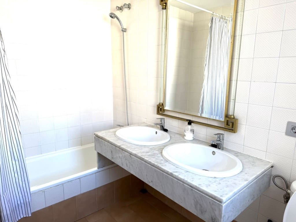 3 chambre Maison de Ville à vendre à Estepona - 375 000 € (Ref: 9669108)