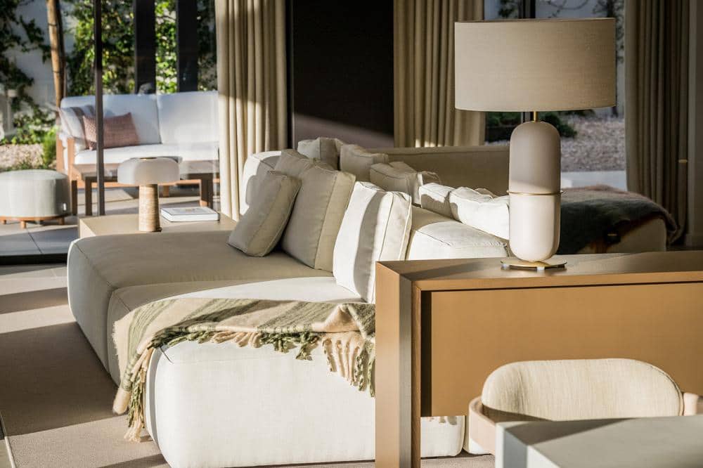 4 Zimmer Villa zu verkaufen in Nueva Andalucia mit Pool - 5.975.000 € (Ref: 9805060)