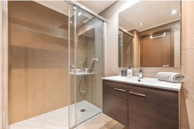 3 sovrum Lägenhet till salu i Benahavís pueblo, Benahavís med pool - 785 000 € (Ref: 9805063)