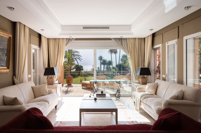 8 makuuhuone Huvila myytävänä paikassa New Golden Mile, Estepona mukana uima-altaan - 6 600 000 € (Ref: 9805064)