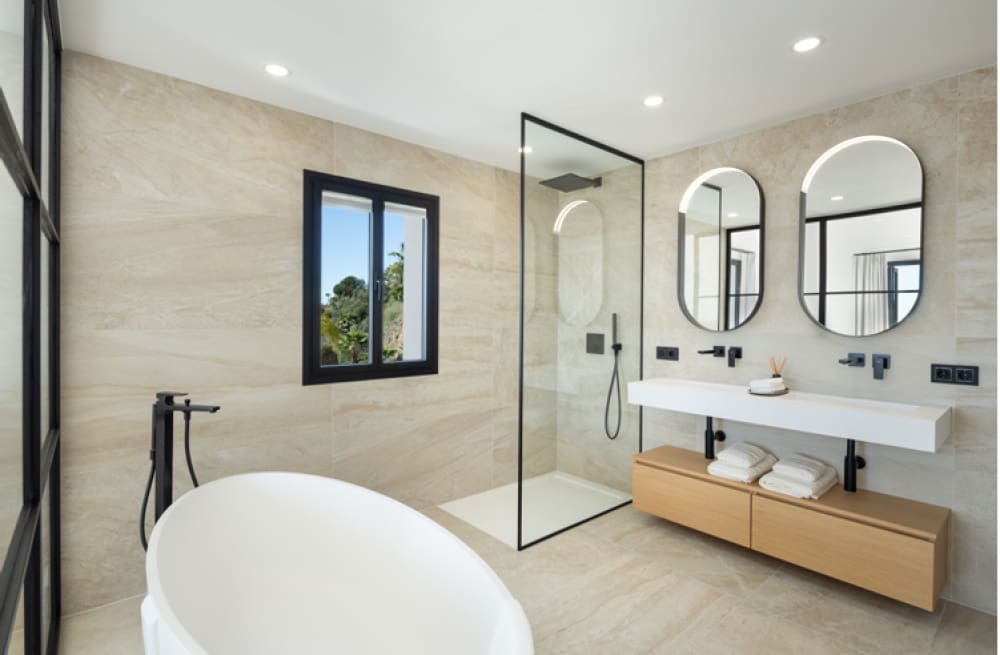 5 sovrum Villa till salu i Benahavis med pool - 4 899 000 € (Ref: 9805066)