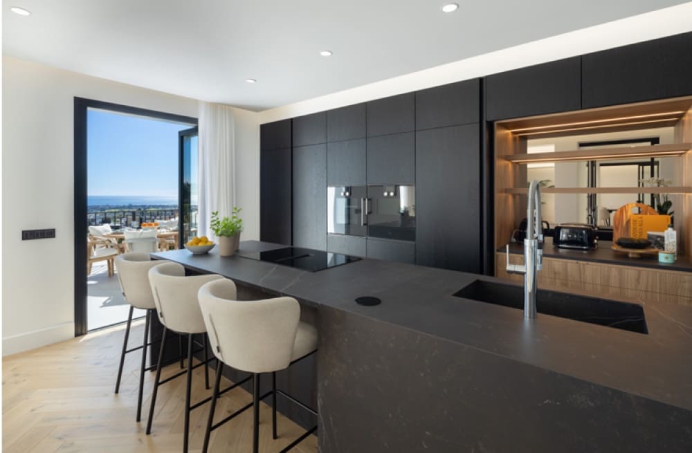 5 sovrum Villa till salu i Benahavis med pool - 4 899 000 € (Ref: 9805066)