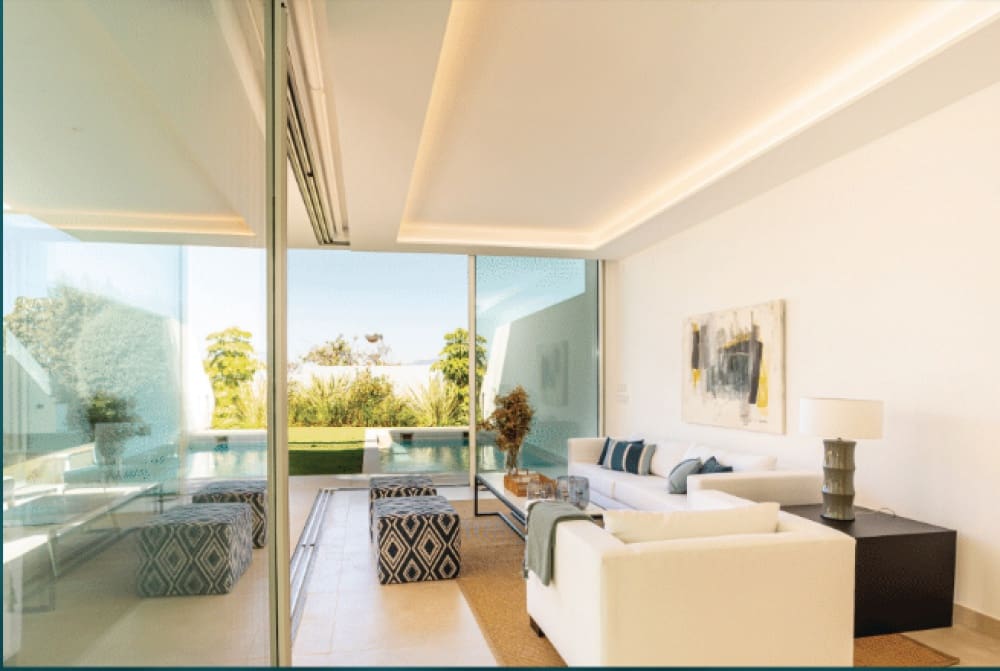 4 slaapkamer Villa te koop in Marbella met zwembad - € 1.950.000 (Ref: 9805072)