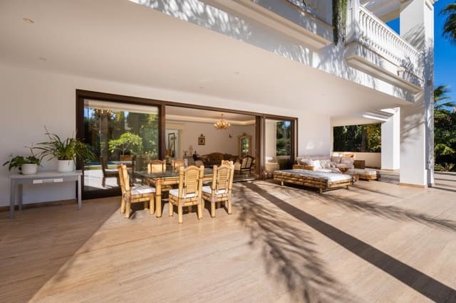 7 sypialnia Willa na sprzedaż w Marbella z basenem - 4 999 999 € (Ref: 9805099)