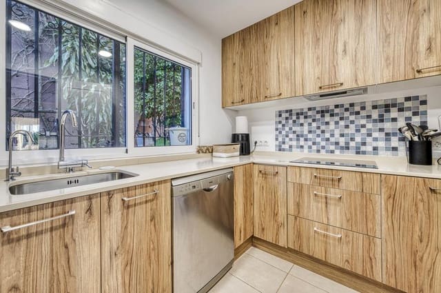 3 Zimmer Apartment zu verkaufen in Marbella - 799.000 € (Ref: 9805134)