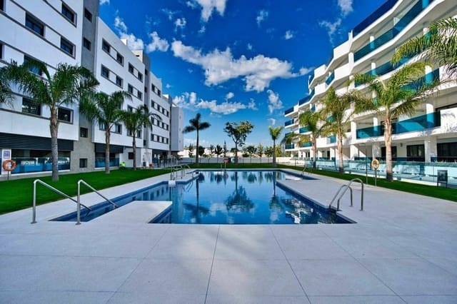 2 bedroom Apartment for sale in Fuengirola with pool garage - € 352,600 (Ref: 3598101)