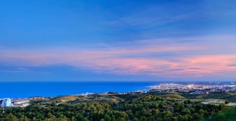 2 bedroom Apartment for sale in Fuengirola - € 395,000 (Ref: 3653347)