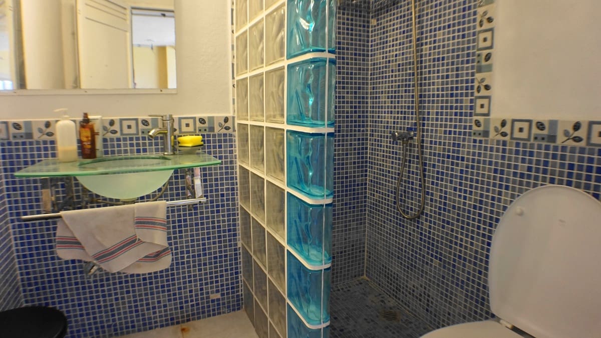 6 soveværelse Villa til salg i Fuengirola med swimmingpool garage - € 850.000 (Ref: 5533587)