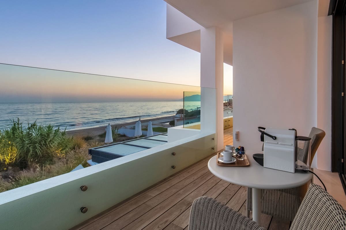 6 bedroom Villa for sale in Marbella with pool garage - € 6,500,000 (Ref: 5953936)