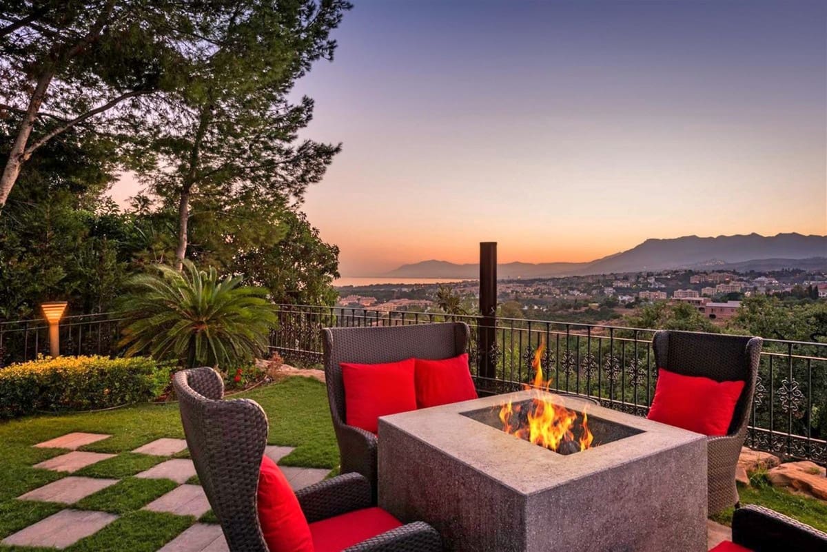 7 bedroom Villa for sale in Marbella with pool garage - € 9,500,000 (Ref: 6074569)