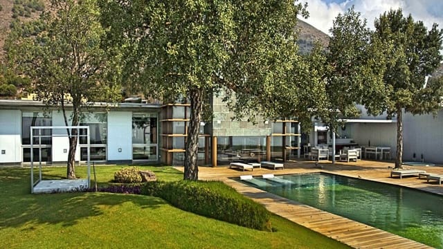 4 soveværelse Villa til salg i Fuengirola med swimmingpool - € 4.975.000 (Ref: 6492039)