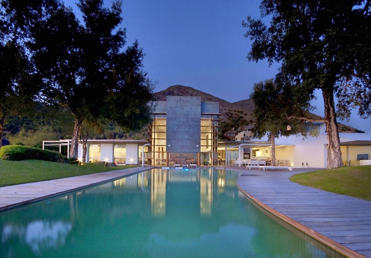 4 bedroom Villa for sale in Fuengirola with pool - € 4,975,000 (Ref: 6492039)