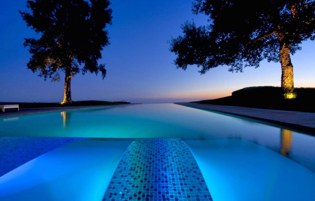 4 bedroom Villa for sale in Fuengirola with pool - € 4,975,000 (Ref: 6492039)