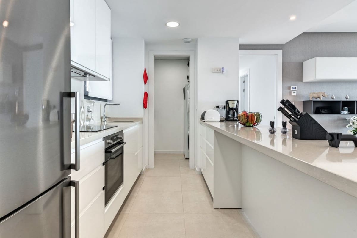 3 soveværelse Lejlighed til salg i Fuengirola med swimmingpool garage - € 699.000 (Ref: 6680015)