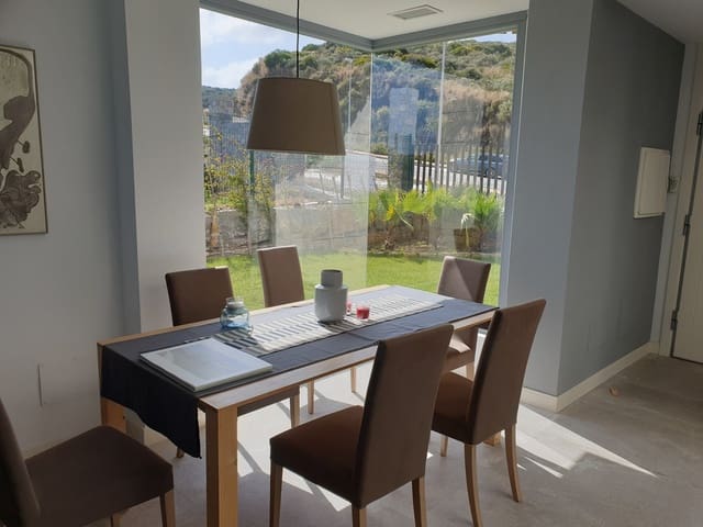 4 soveværelse Villa til salg i Fuengirola med swimmingpool garage - € 1.150.000 (Ref: 7123916)