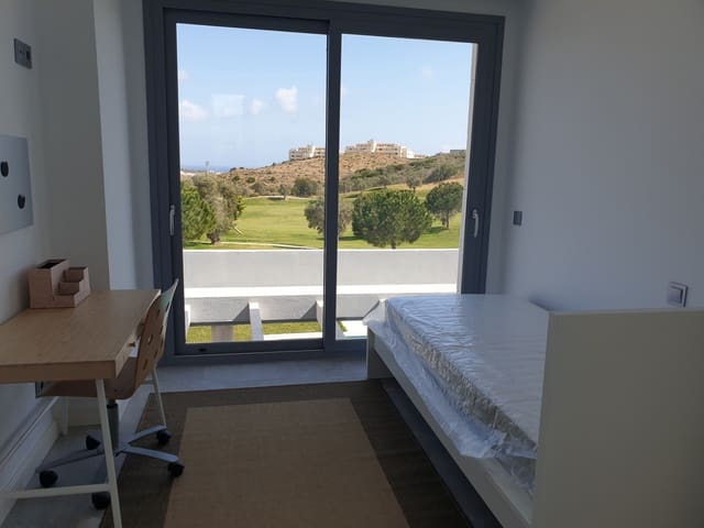 Chalet de 4 habitaciones en Fuengirola en venta con piscina garaje - 1.150.000 € (Ref: 7123916)