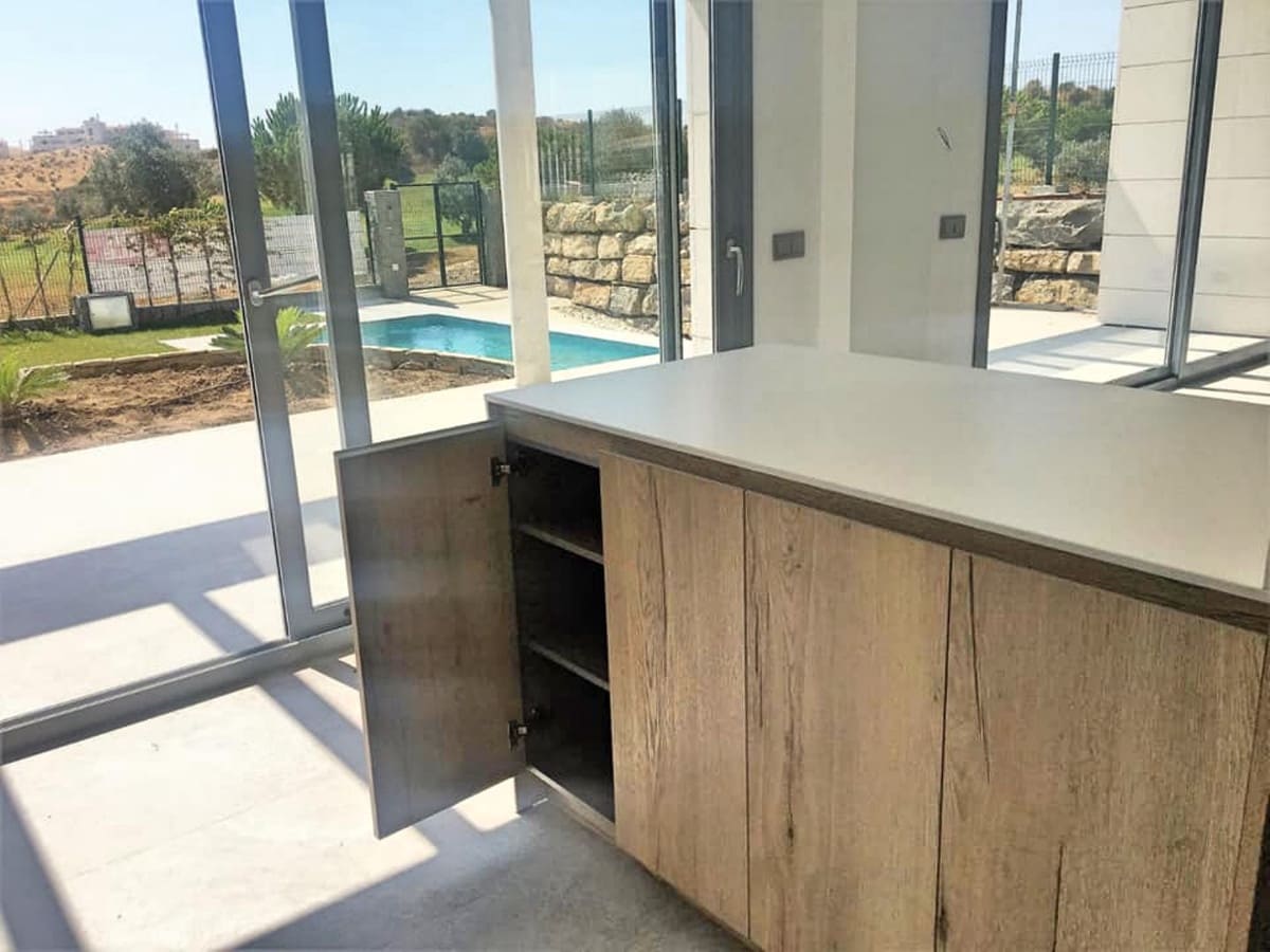 4 Zimmer Villa zu verkaufen in Fuengirola mit Pool Garage - 1.150.000 € (Ref: 7123916)