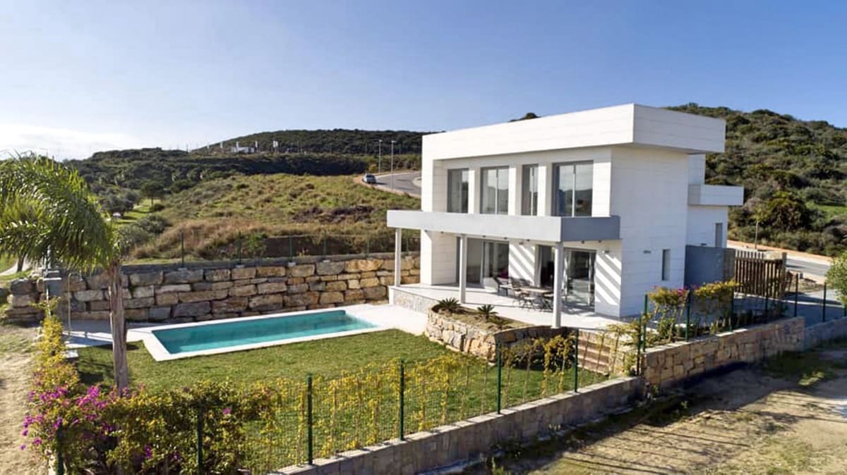 4 Zimmer Villa zu verkaufen in Fuengirola mit Pool Garage - 1.150.000 € (Ref: 7123916)