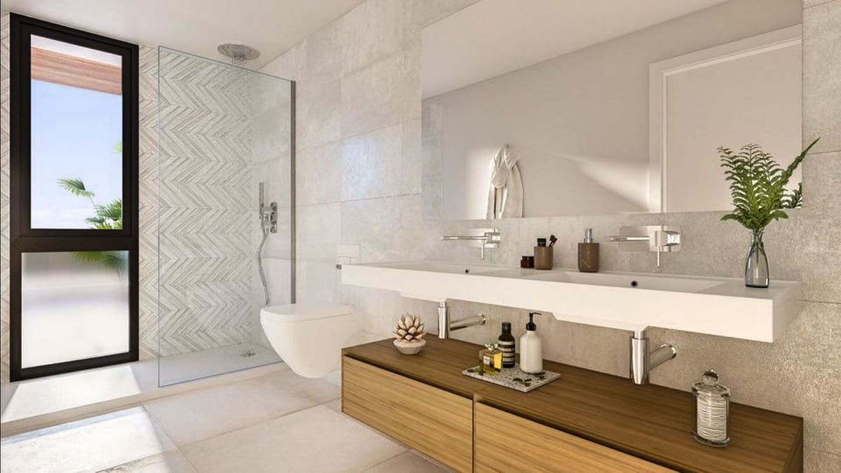 4 bedroom Townhouse for sale in El Chaparral with pool garage - € 766,000 (Ref: 7123923)
