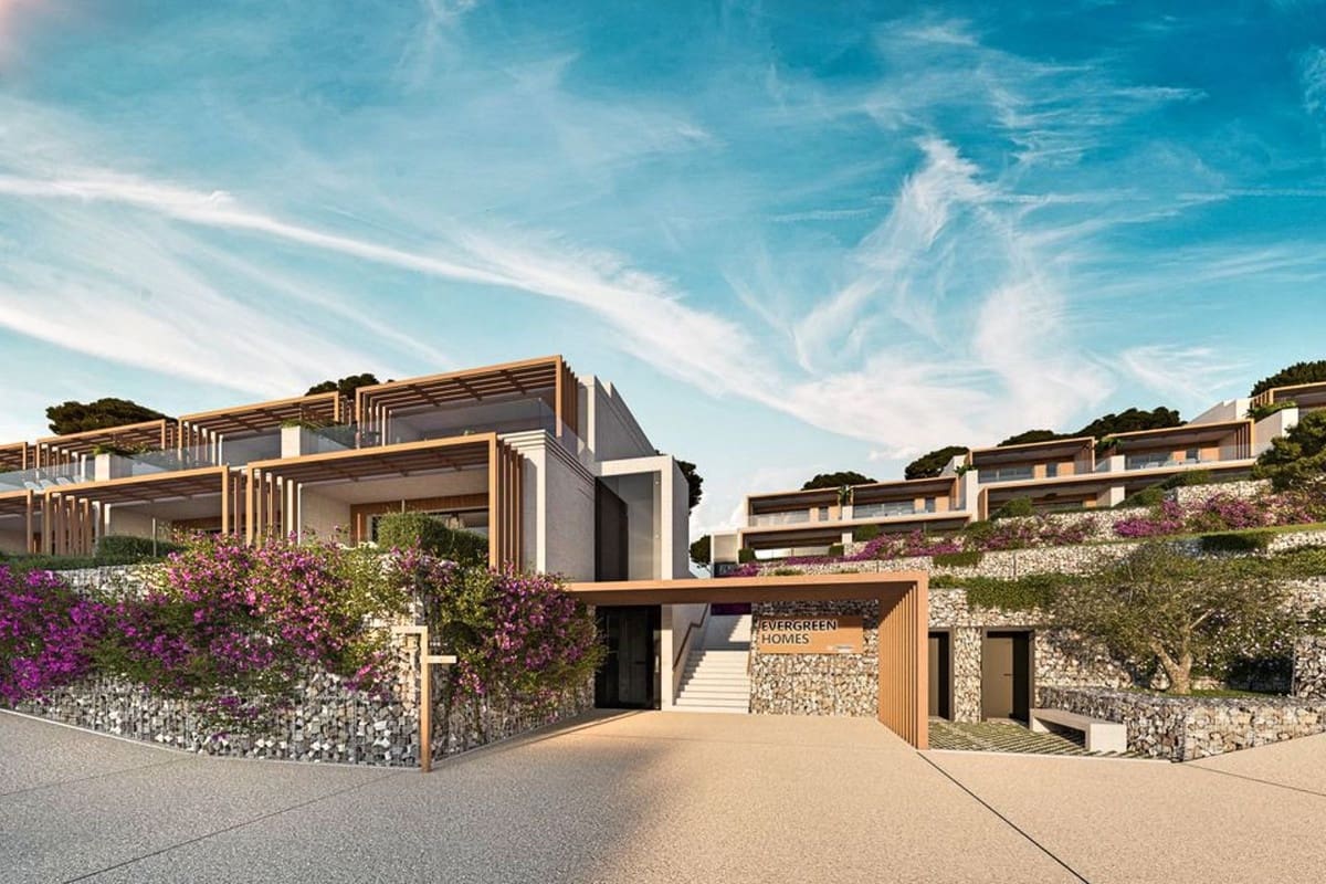 4 bedroom Townhouse for sale in El Chaparral with pool garage - € 766,000 (Ref: 7123923)