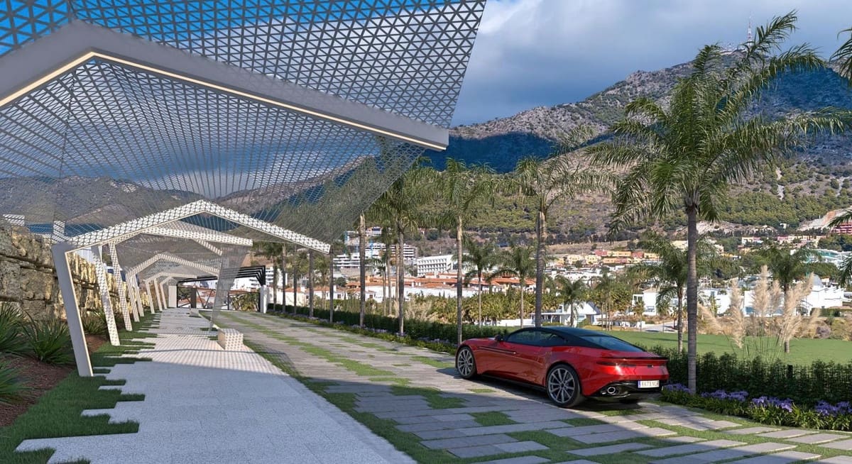 3 bedroom Penthouse for sale in Fuengirola with pool garage - € 2,255,000 (Ref: 7154768)