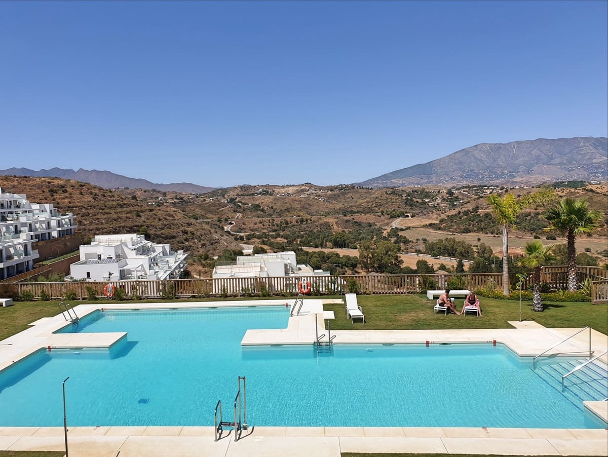 3 bedroom Apartment for sale in La Cala de Mijas with pool garage - € 499,000 (Ref: 7550043)