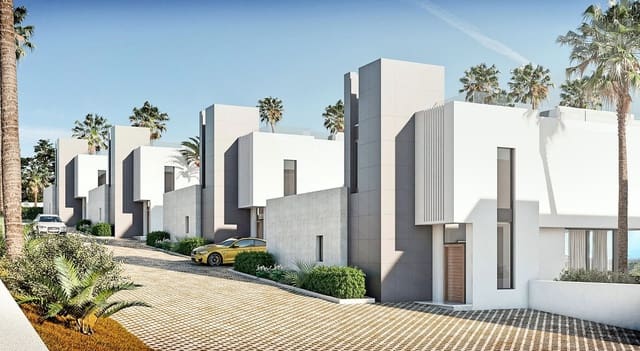 Chalet de 4 habitaciones en Mijas Costa, Mijas en venta con piscina garaje - 1.150.000 € (Ref: 7849377)