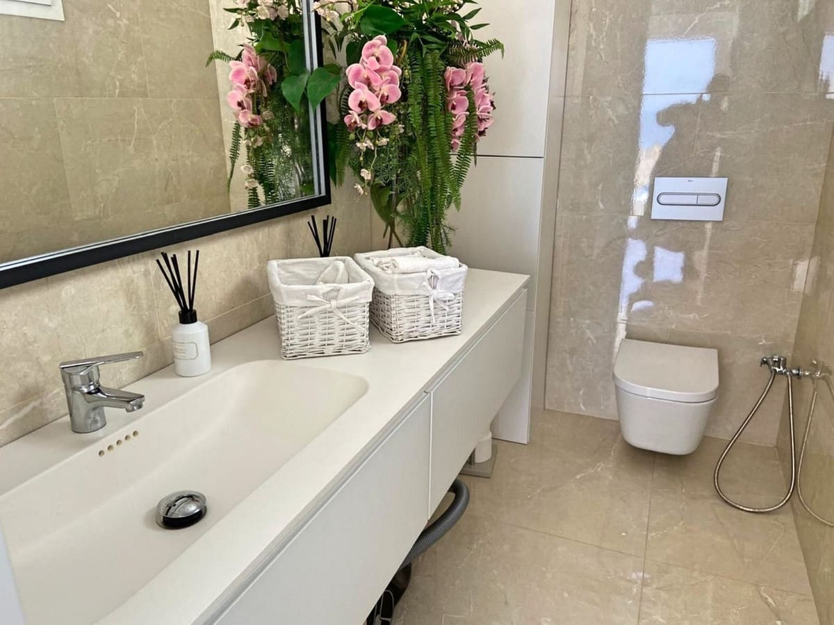 4 soveværelse Villa til salg i Fuengirola med swimmingpool garage - € 1.295.000 (Ref: 8262939)