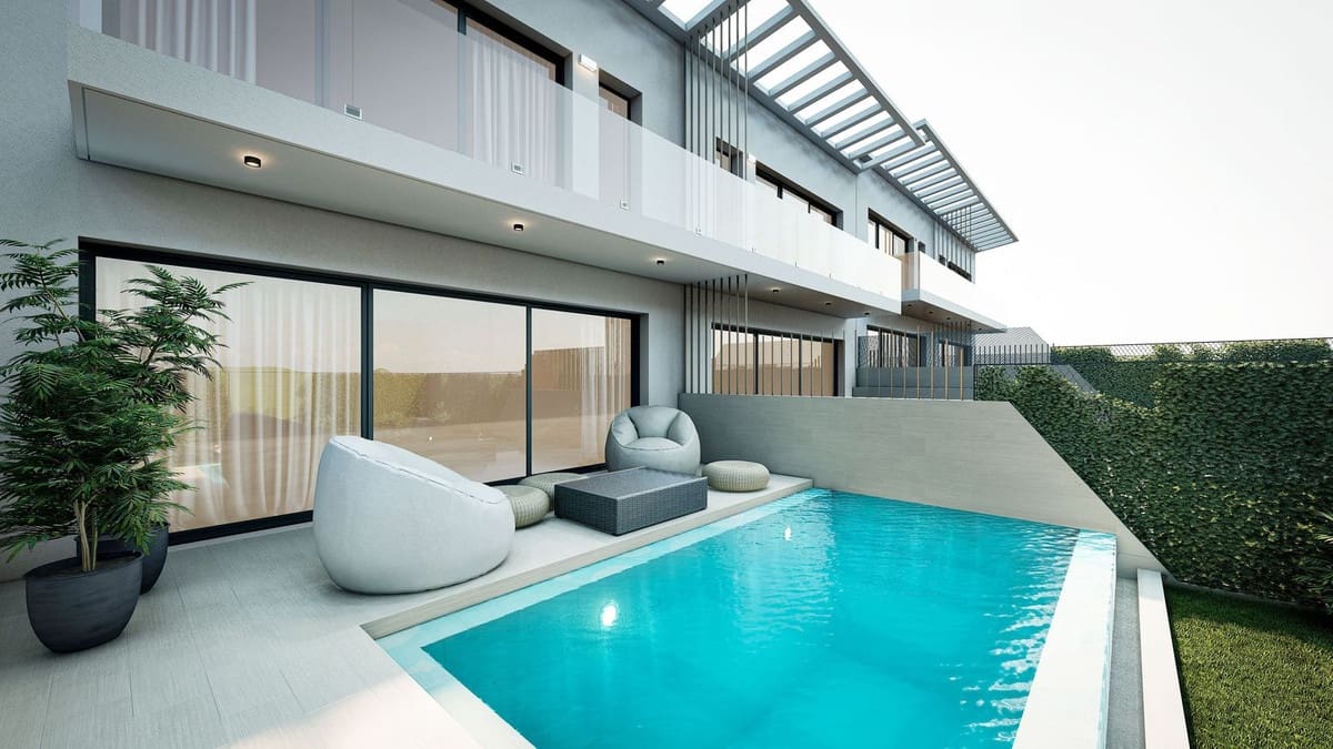 4 sypialnia Dom na sprzedaż w La Cala de Mijas z basenem garażem - 625 000 € (Ref: 8312771)