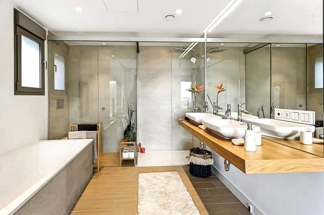 Pareado de 3 habitaciones en Mijas en venta - 899.000 € (Ref: 8578578)