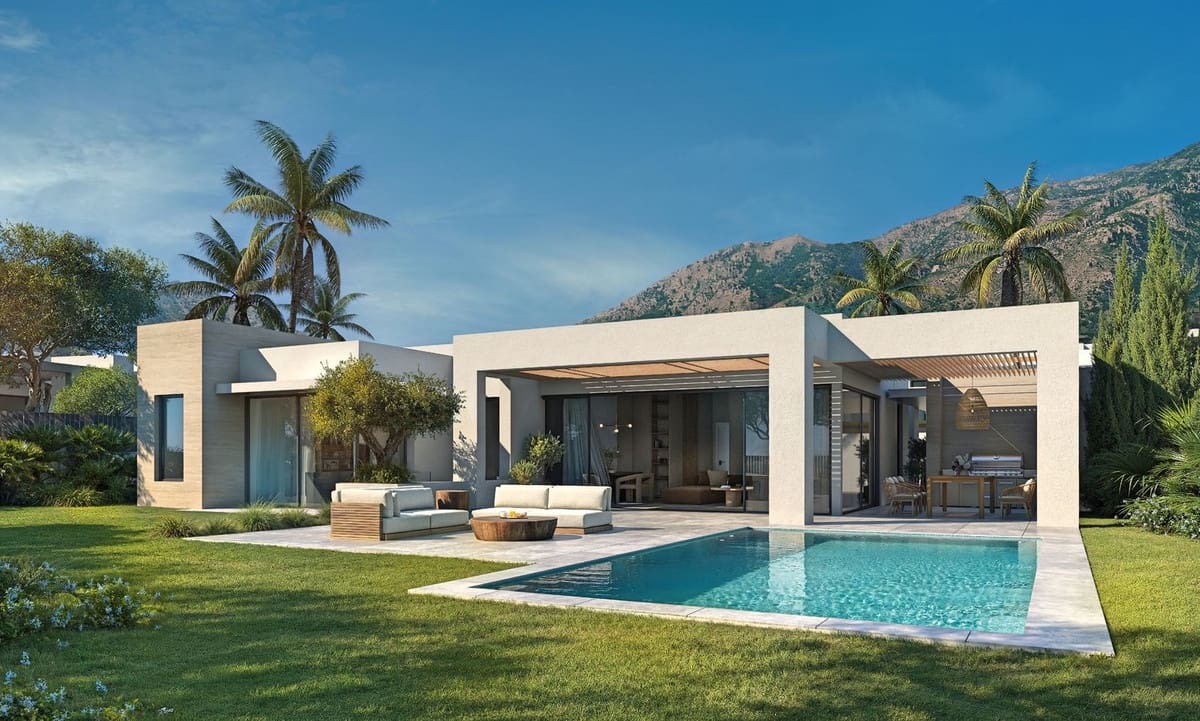 5 bedroom Villa for sale in Mijas with pool garage - € 1,700,000 (Ref: 8733755)