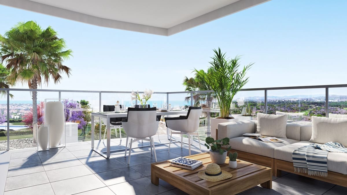 4 bedroom Penthouse for sale in Mijas Costa with pool garage - € 773,200 (Ref: 8736505)
