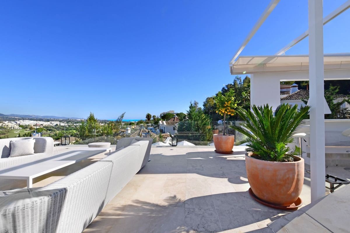 7 bedroom Villa for sale in Marbella with pool garage - € 4,400,000 (Ref: 8999783)