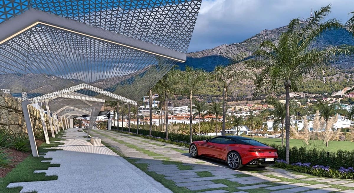 2 bedroom Apartment for sale in Fuengirola with pool garage - € 995,000 (Ref: 9050498)