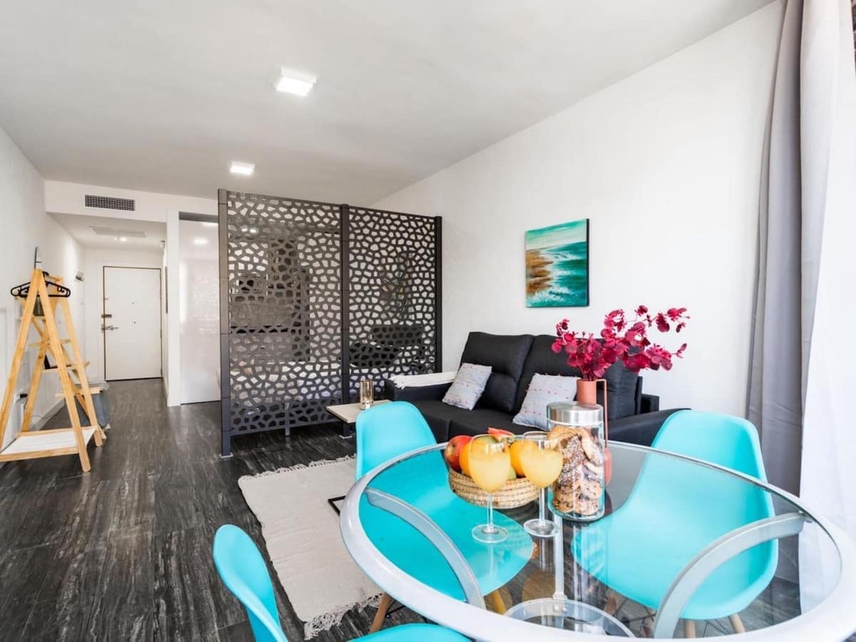 Studio til salg i Fuengirola med swimmingpool - € 259.000 (Ref: 9107053)