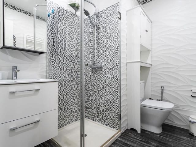 Studio til salg i Fuengirola med swimmingpool - € 259.000 (Ref: 9107053)