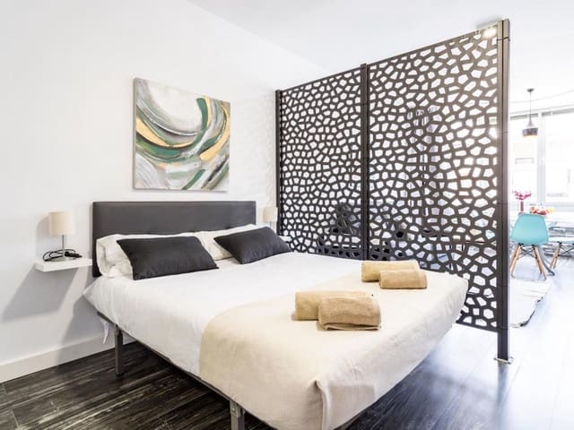 Studio til salgs i Fuengirola med svømmebasseng - € 259 000 (Ref: 9107053)