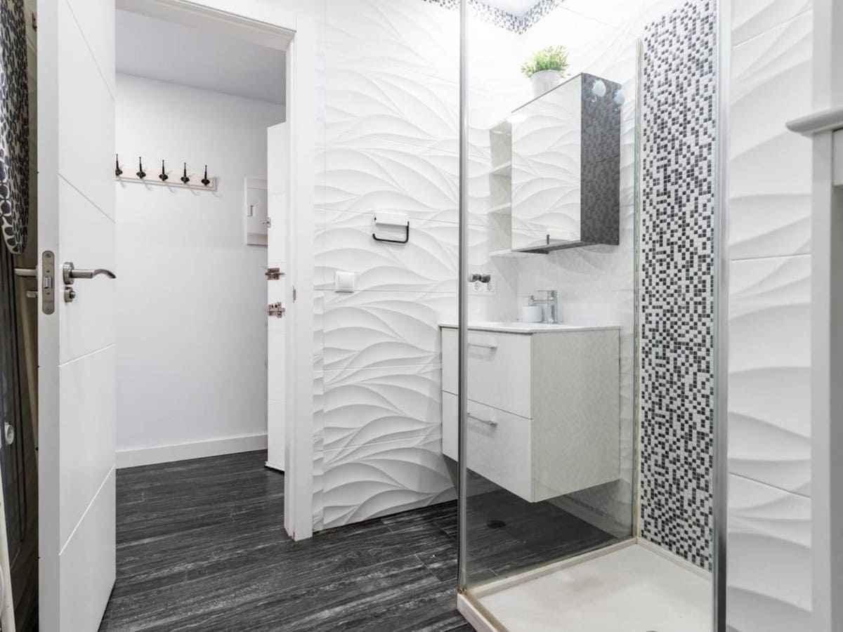 Studio for sale in Fuengirola with pool - € 259,000 (Ref: 9107053)