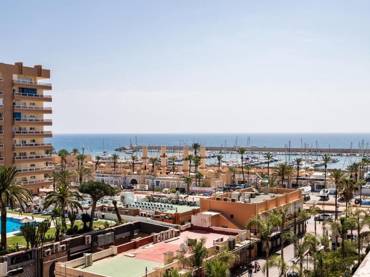 Studio for sale in Fuengirola with pool - € 259,000 (Ref: 9107053)